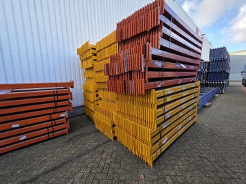 Armes palletstelling H7000 x B2700 x D900mm, gebruikt -, Ophalen of Verzenden