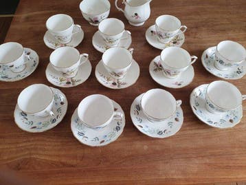 Colclough en Duchess - Kop en schotel (12) - Theekopjes -