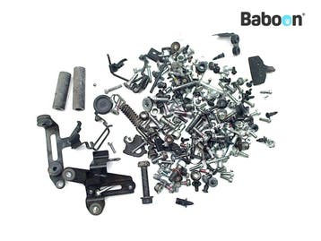Bouten en Moeren Kawasaki Z 125 2018-2020 (Z125 BR125K), Verzenden, Gebruikt