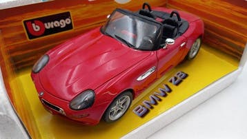 Bburago 1:18 - Modelauto - BMW Z8 - (cod.P10), Nieuw