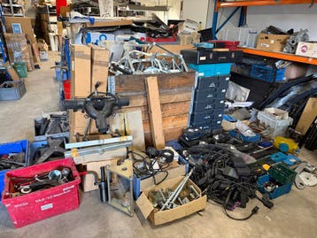 Partij 1700 stuks VW Audi VAG speciaal gereedschap, Ophalen, Zo goed als nieuw