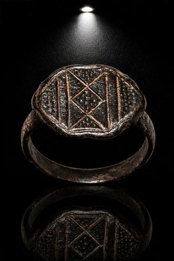 Middeleeuwen - Vikingetijd De Heilige Rune van Ingwaz —