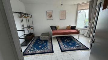 Eigen Kamer aan Loenermark, Amsterdam, Huizen en Kamers, Kamers te huur, 50 m² of meer, Amsterdam