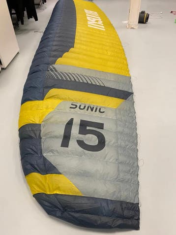 Flysurfer Sonic 5 15m - 10x gebruikt, Ophalen of Verzenden, Zo goed als nieuw