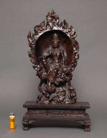 Guanyin, bodhisattva - Gelakt hout - China - Republieke