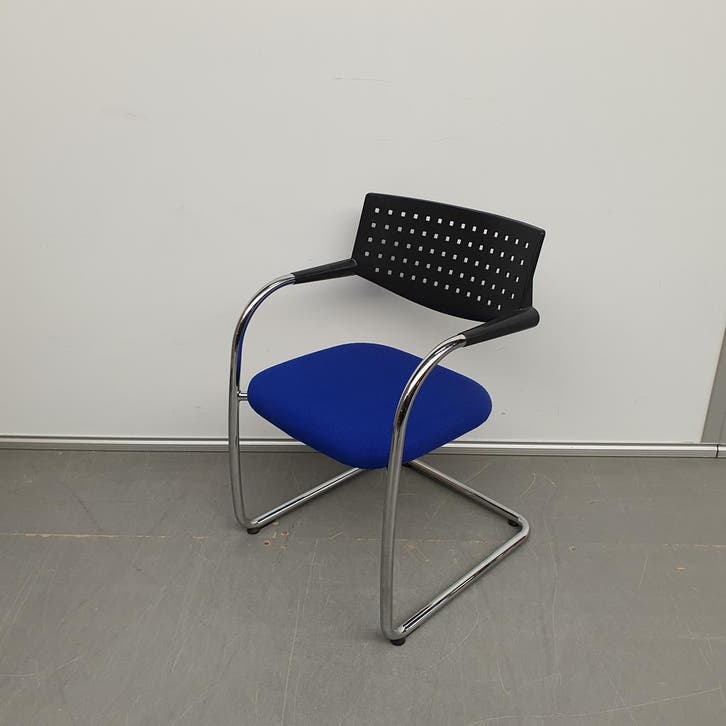 Vitra Visavis vergaderstoel - blauwe stof (alleen per set), Huis en Inrichting, Stoelen, Ophalen of Verzenden