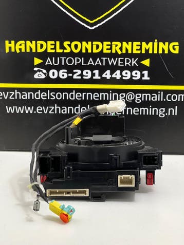 Toyota RAV4 Hybrid klokveer airbag bj.2020 artnr. 12160, Gebruikt, Toyota