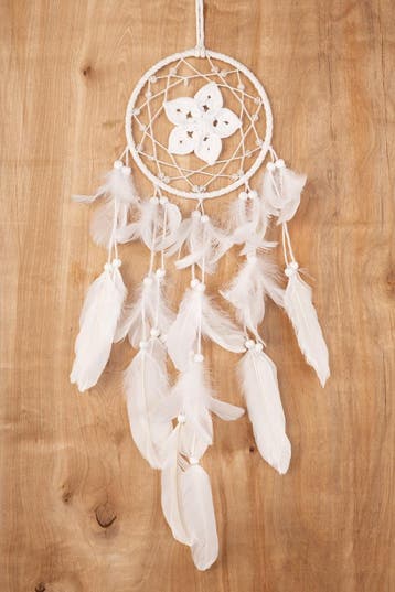 Dromenvanger Bloem Wit Dreamcatcher Veren Macramé Bohemian I, Ophalen of Verzenden, Nieuw, Feestartikel, Carnaval