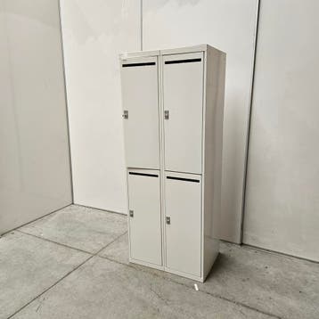 4-deurs metalen locker met postvak met lichte schade - 182x7, Ophalen of Verzenden, Nieuw
