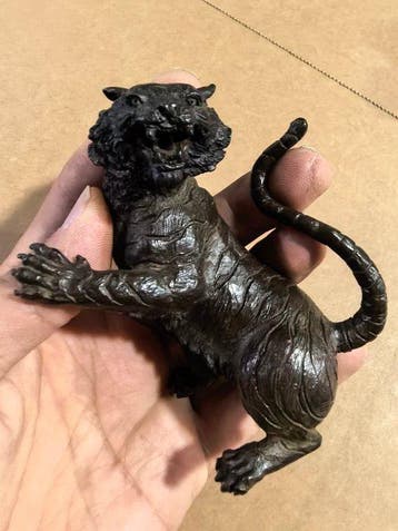 Cast Bronze tiger tea ceremony ornament – signed