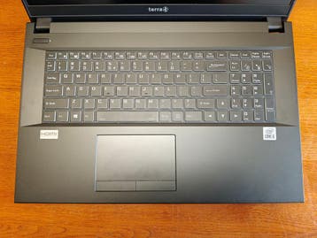 Terra Mobile 1716 | i5 10210u | 16gb DDR4 | 500gb SSD, Computers en Software, Windows Laptops, Qwerty, Minder dan 2 Ghz, Refurbished