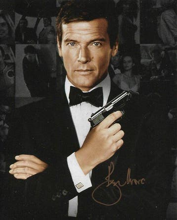 Roger Moore - Autographed Photo The Spy Who Loved Me James, Nieuw