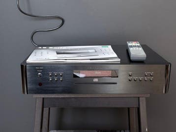 Rotel - RCD-1520 Slot-Loading Cd-speler, Nieuw