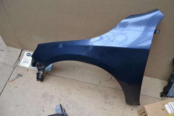 Volvo V60 voorscherm links, Auto-onderdelen, Gebruikt, Voor, Ophalen of Verzenden, Spatbord