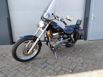 Suzuki Savage LS650, Motoren, Gebruikt, Handgeschakeld, 1 cilinder, 12 t/m 35 kW