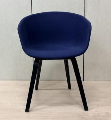 HAY About A Chair AAC 23 Blauw - Stijlvol design voor kantoo, Ophalen of Verzenden, Zo goed als nieuw