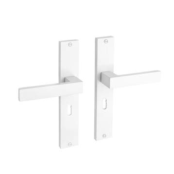 Witte deurklink Lusso geveerd op schild sleutelgat 55mm -..., Ophalen of Verzenden, Nieuw, IJzer, Klink of Kruk