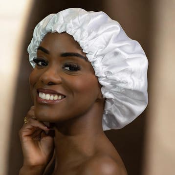 Wit Satijnen Slaapmuts / Haar bonnet van Satijn / Satin hair, Ophalen of Verzenden, Nieuw