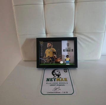 Lego - Limited Edition 1 di 10 - “Neymar Jr Tribute” by Elle, Nieuw