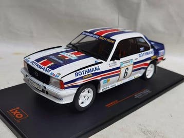 IXO 1:18 - Modelauto - Opel Ascona 400, Nieuw