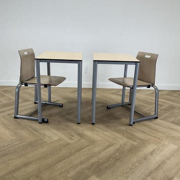 complete schoolset van 8 stoelen + 8 tafels, ahorn - grijs, Ophalen of Verzenden, Gebruikt, Hout, Eén