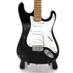 Miniatuur replica Fender Stratocaster Blackiegitaar Clapton, Ophalen of Verzenden, Nieuw, Pop, Beeldje of Miniatuur