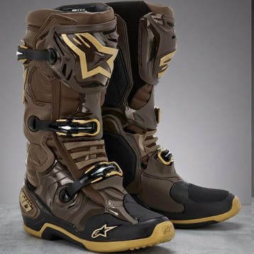 Alpinestars Tech 10 crosslaarzen Bruin / Goud - MAAT 42, Motoren, Kleding | Motorkleding, Verzenden, Nieuw met kaartje, Motorcrosskleding