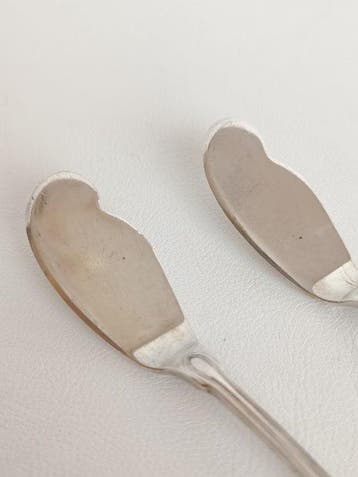 Tafelmes (2) - .800 zilver - botermessen