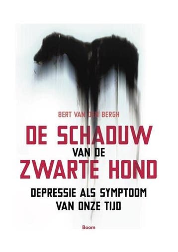 De schaduw van de zwarte hond | 9789024402960 | Bert van den, Zo goed als nieuw, Bert van den Bergh