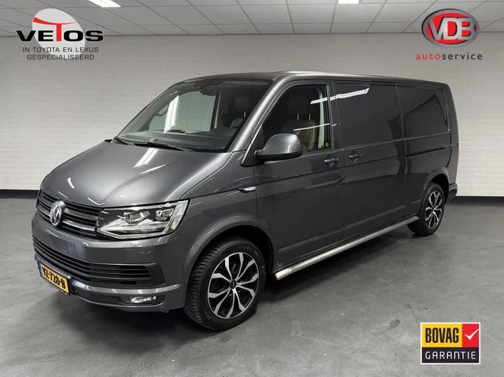 Zakelijke lease - Volkswagen Transporter 2.0 TDI L2H2, Auto's, Bestelauto's, Automaat, Financial lease, Volkswagen, Leder, ABS