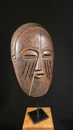 houten masker - Mbole - DR Congo