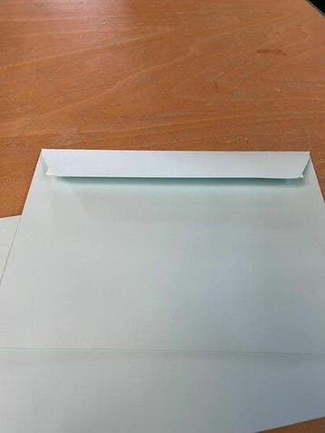 Envelop 15.6 x 22 cm Lichtblauw Strip sluiting, Verzenden, Nieuw