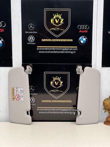 Renault Clio zonneklep set rechts en links bj.2021, Gebruikt, Renault