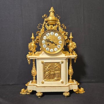 Figurale pendule Lodewijk XVI-stijl - Verguld brons - 1870 -