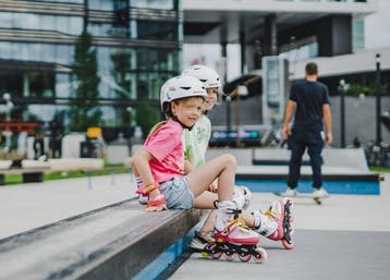 Nijdam Skeelers - Verstelbaar - Fruity Fro-yo - Roze - Maat, Sport en Fitness, Skeelers, Ophalen of Verzenden, Zo goed als nieuw