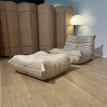 Ligne Roset Togo + Poef NP €5000 GARANTIE, Ophalen, 100 tot 125 cm, Design Fauteuil Stoel Ligne Roset, Leer