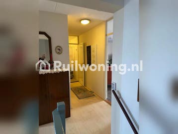Segbroek: Flat, 87 m², 3 kamers, €645 huur (Den Haag), Huizen en Kamers, Woningruil, Den Haag