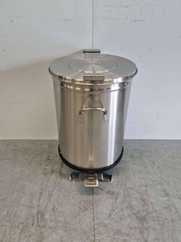 RVS Saro prullenbak afvalbak met voetpedaal 50 liter Horeca, Ophalen of Verzenden, Nieuw in verpakking