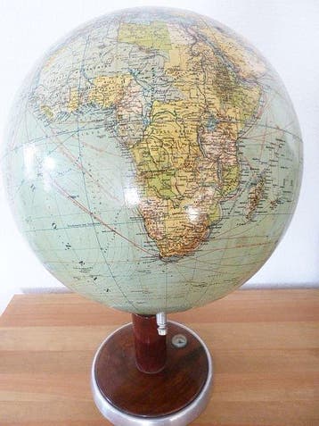 Celestial and terrestrial globes - Columbus Erdglobus von