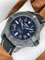 Breitling - Avenger Automatic 45 Seawolf Night Mission -, Nieuw
