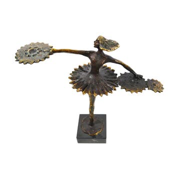 Corrie Ammerlaan - bronzen sculptuur Danseres met waaiers