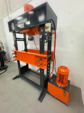 HIDROFAST werkplaatspers hydraulische garagepers 160 Ton