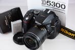 Nikon D5300 met AF-P 18-55mm kitlens 5852 clicks SUPER STAAT, Spiegelreflex, Ophalen of Verzenden, Zo goed als nieuw, Nikon
