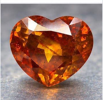 1 pcs Geel, Oranje Sfaleriet - 66.93 ct - nternational, Nieuw