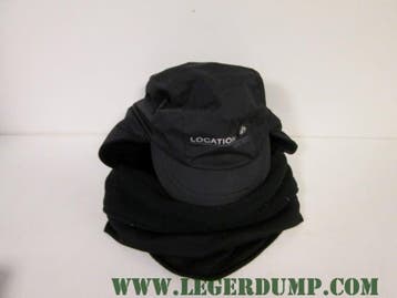 Col met pet kleur zwart maat 58 (Mutsen, Kleding), Ophalen of Verzenden, Nieuw