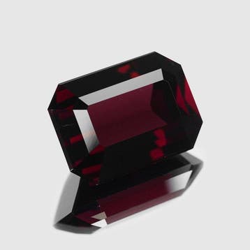 1 pcs Rood Spinel - 16.73 ct - Lotus Gemology - Geen warmte, Nieuw