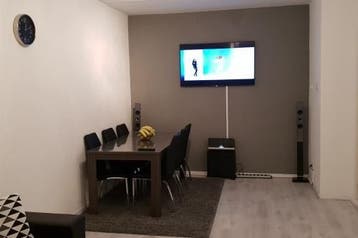 Te Huur 4 Kamer Appartement Monstersestraat In Den Haag, Den Haag, Den Haag, Direct bij eigenaar, Appartement