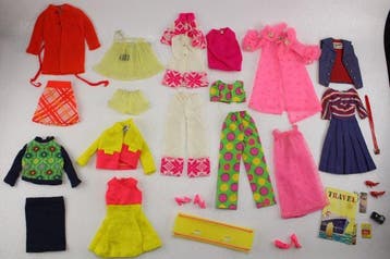 Mattel - Barbiepop Lot of Barbie / Frankie / Skipper /