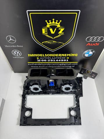 VW Golf 7/VII 2016 navigatie omranding+luchtrooster midden, Gebruikt, Volkswagen