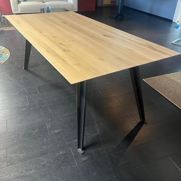 bert plantagie Eettafel Sato - Ongebruikt, Huis en Inrichting, Tafels | Eettafels, 100 tot 150 cm, 200 cm of meer, Ophalen of Verzenden